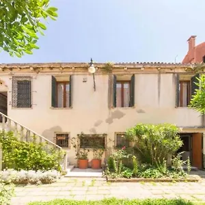 Apartment Corte Mosto, Venice
